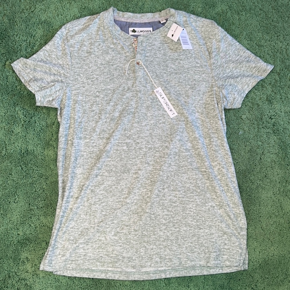 Men’s tee shirt